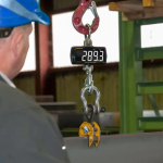 PCE Instruments PCE-CS 500LD-ICA Crane Scale with Remote Control Measuring Ranges 0 ... 500 kg incl. ISO Calibration Certificate