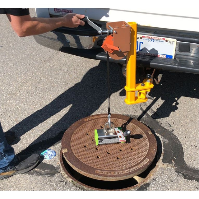 Industrial Magnetics Mag-Mate MCLPAM1000 Vehicle Mounted Manhole Cover Lift System with a Manual Winch